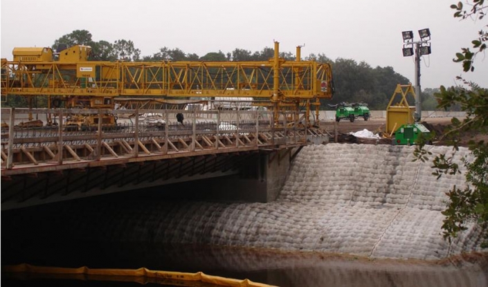 articulated_concrete_block_design_for_bridge_abutm