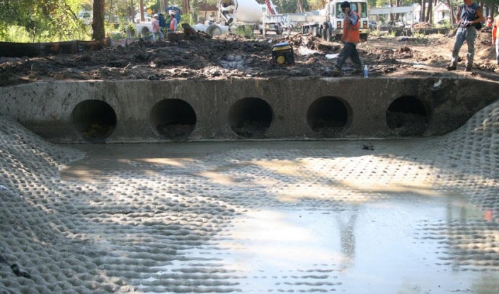 concrete_lining_for_culvert
