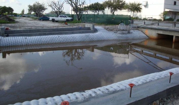fabriform_concrete_stormwater_channel_lining